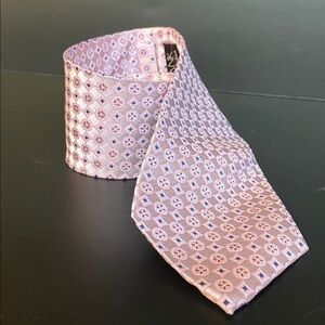 Jos A Bank Signature Collection Silk Pink Geometric Tie